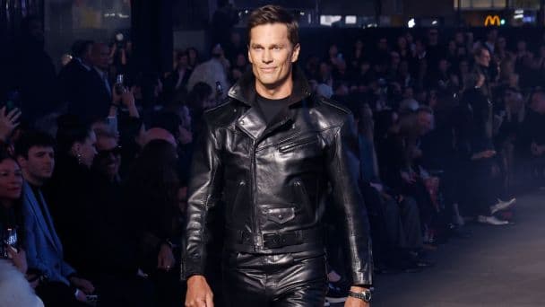 Tom Brady debuta en la pasarela del evento de Gucci en Times Square